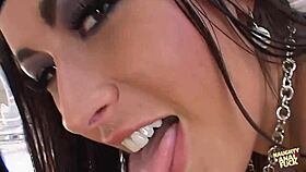 Whoa this brunette cougar with huge tits takes two throbbing cocks at once! 🍆🍑💦🔥