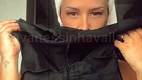 Vanessinha Vailatti Works Out Naked