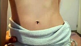 Pasandola Bien Con Mi Rommie Un Rapidin Antes De Que Nos Cachen With Latina Beauty