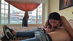 estaba tan cachonda que quite el condon y se corrio en mi vagina