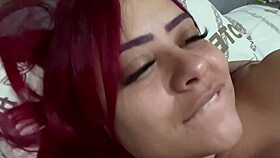 ruiva da bucetinha preta disponível para chamadinha de vídeo