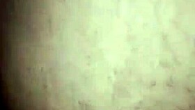 Kenyan Girl Shows Squirting