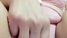 brazilian milf shares every wet pussy rub she fingers 😍💦