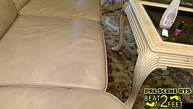 uh, me aria nicole painting tootsies backstage... so fun