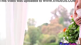 smoking hot brunette muse jade elizabeth shows off big boobs outdoor