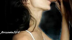 amateur babe gives real blowjob