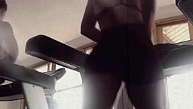 Vanessinha Vailatti Works Out Naked