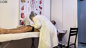 Patient gets uncontrollably hard facing nurse during full exam