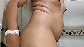 me encanta el pene y adentro siendo transexual loving every thrust deep inside