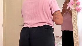 Chubby babe farts while prepping for her hot date