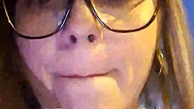 Cam amateur teases fans with playful solo show online