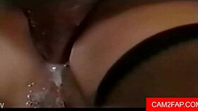 ビンテージアナル中出しでレトロなお尻にたっぷり注ぎ込むの見たい？