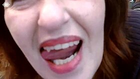 Ei, dawnskye1962 provoca safada de lingerie rede, salto e espelhos