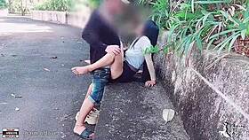 Student boldly fucks girlfriend publicly in park for thrill