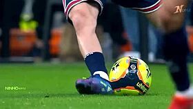 neymar and messi share epic psg barcelona match moments casually