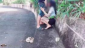 Student boldly fucks girlfriend publicly in park for thrill