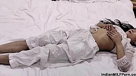 shabnam's steamy amateur indian pounding session explodes