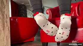 ever wonder what goddess's wrinkled toes tease under the desk in socks?