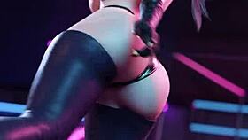 sexy catwoman shakes big ass in erotic dance