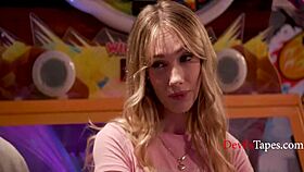 petite blonde sneaks outdoor pussy pounding under arcade lights