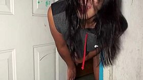 Stuck Door Latina Seized For Deep Penetration And Loud Moans