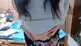 hey stranger on skype wanna see me tease my belly and tits up close?