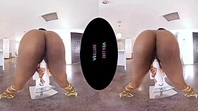 amari, wanna ride my cock while gaming?