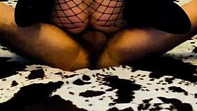 mature wife spreads stocking-clad legs for close-up rough pounding