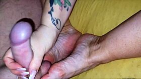 imagine stroking these soft curvy soles slowly