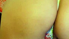 hot latina teases perfect ass driving you crazy!