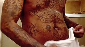 i'm youngstarbrazy warmin up fer monster bbc tattoo action soon uh