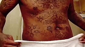 i'm youngstarbrazy warmin up fer monster bbc tattoo action soon uh