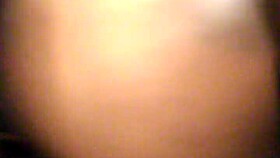 check out this fat booty jiggling and clapping everywhere