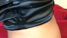 hey ebony milf wanna vibe that pussy till you squirt and pee wet everywhere?