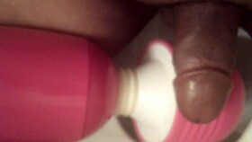 wanna see me jerk off hard right now?