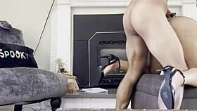 mujer latina amateur en disfraces explota en orgasmos múltiples sala 🔥😍💦