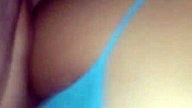 colombian venezolana fingers herself horny while watching tv