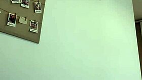 alinemilf updates her bondage play in this casual backstage video.