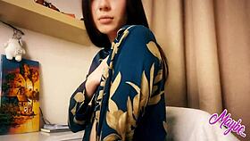 arianamaybe's slobbery toe sucking delivers foot fetish thrill