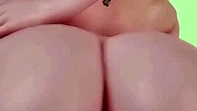 2b's massive ass shakes wildly in hot action 🍑💥