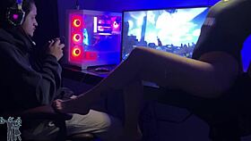 brazilian milf wife handjobs in femdom game competition