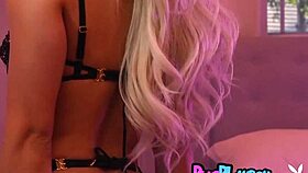 Petite big ass blonde milf exposes her sexy body big tits posing