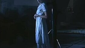 Gal Gadot captivates as a stunning bikini goddess in mesmerizing display