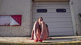 Totally BOTTOMLESS housewife FLASHES huge ass and spreads on public docks