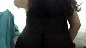 infiel milf lets me film her huge ass and gives sloppy amateur blowjob