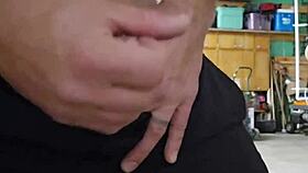 elewis6 shares intimate solo play session from dec 20 2025 in casual home vibes