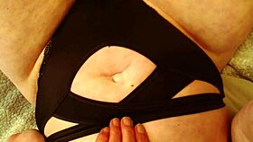 Dawnskye's Belly Button Boobs Armpits and Hot Kisses Revealed!