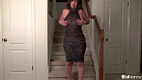 Mature Jade's Curvy Solo Toy Masturbation Session Explodes