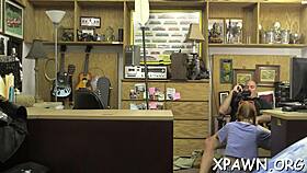 amateur with fine booty gets filled up