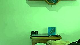 Safada redhead teases hubby then invites neighbor to shave wet pussy 😈💦